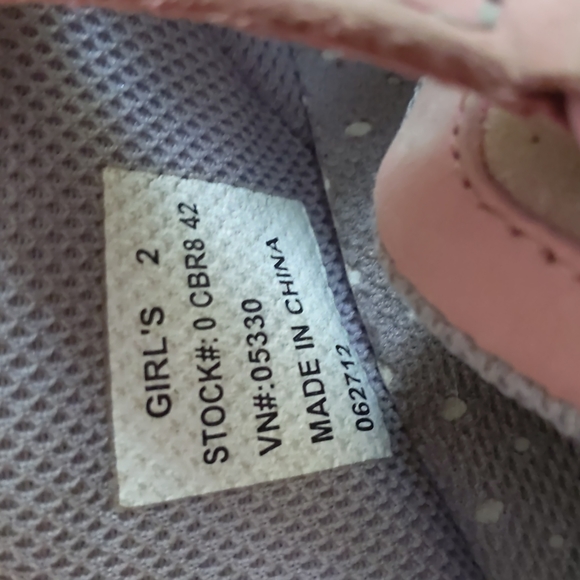 LL Bean Pink Velcro Sneakers - Picture 10 of 12